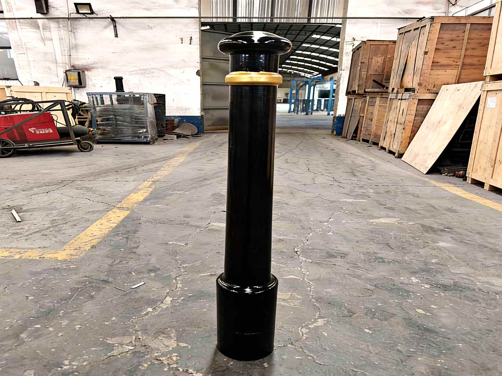 New Mold Bollard for Dubai: Victorian Style in Black and Gold, Custom bollard molds